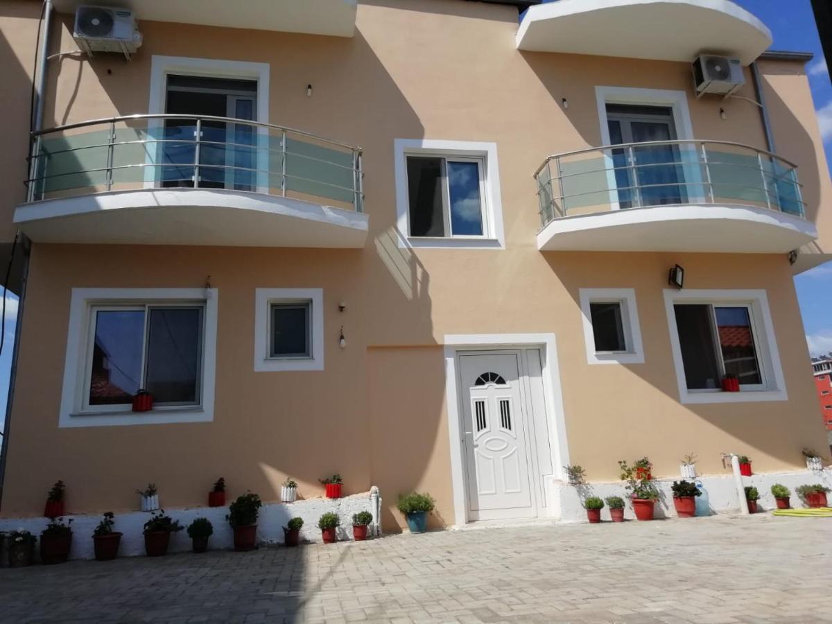 Araniti Apartment Velipoje Bagian luar foto