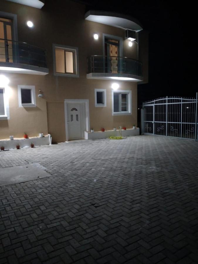 Araniti Apartment Velipoje Bagian luar foto
