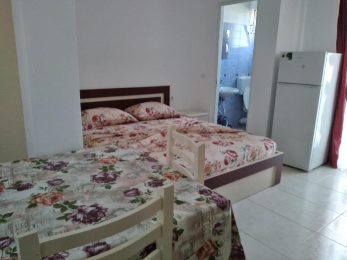 Araniti Apartment Velipoje Bagian luar foto