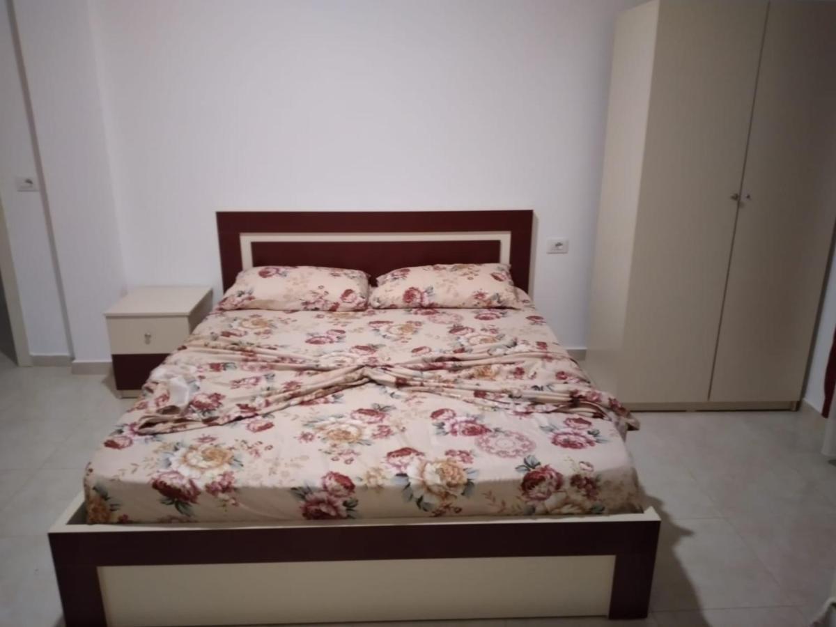 Araniti Apartment Velipoje Bagian luar foto