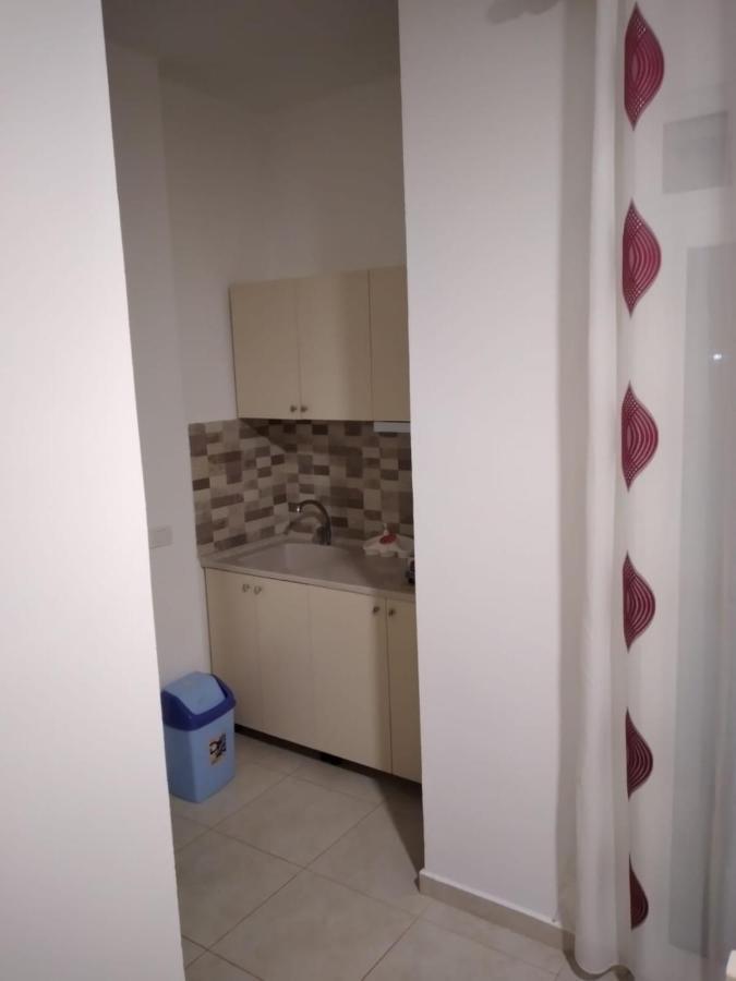 Araniti Apartment Velipoje Bagian luar foto