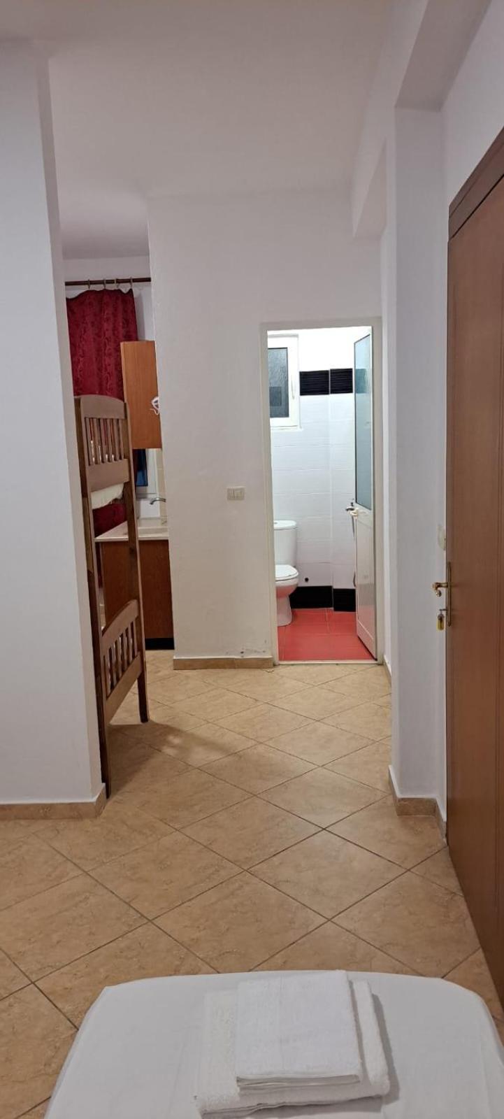 Araniti Apartment Velipoje Bagian luar foto