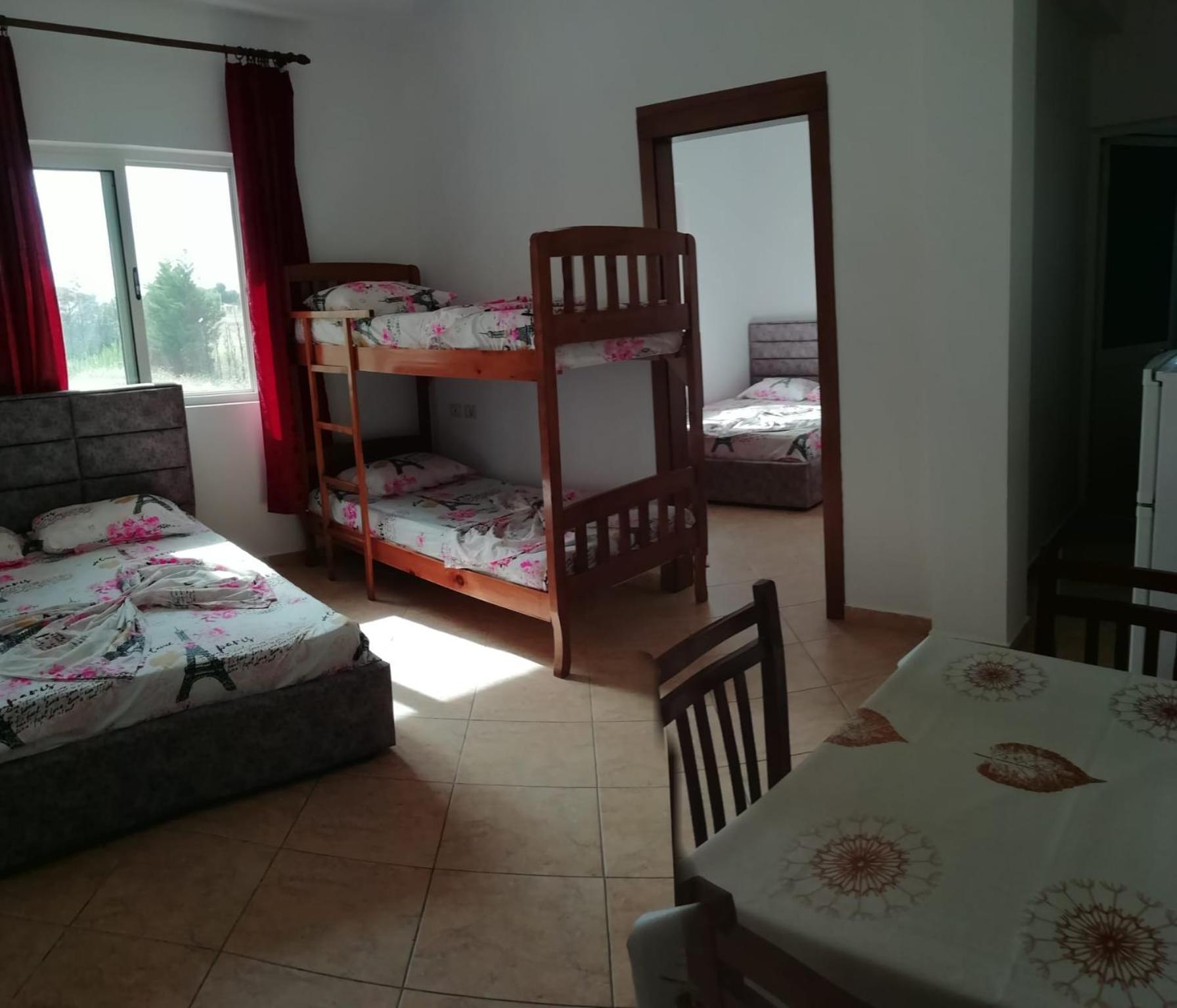 Araniti Apartment Velipoje Bagian luar foto
